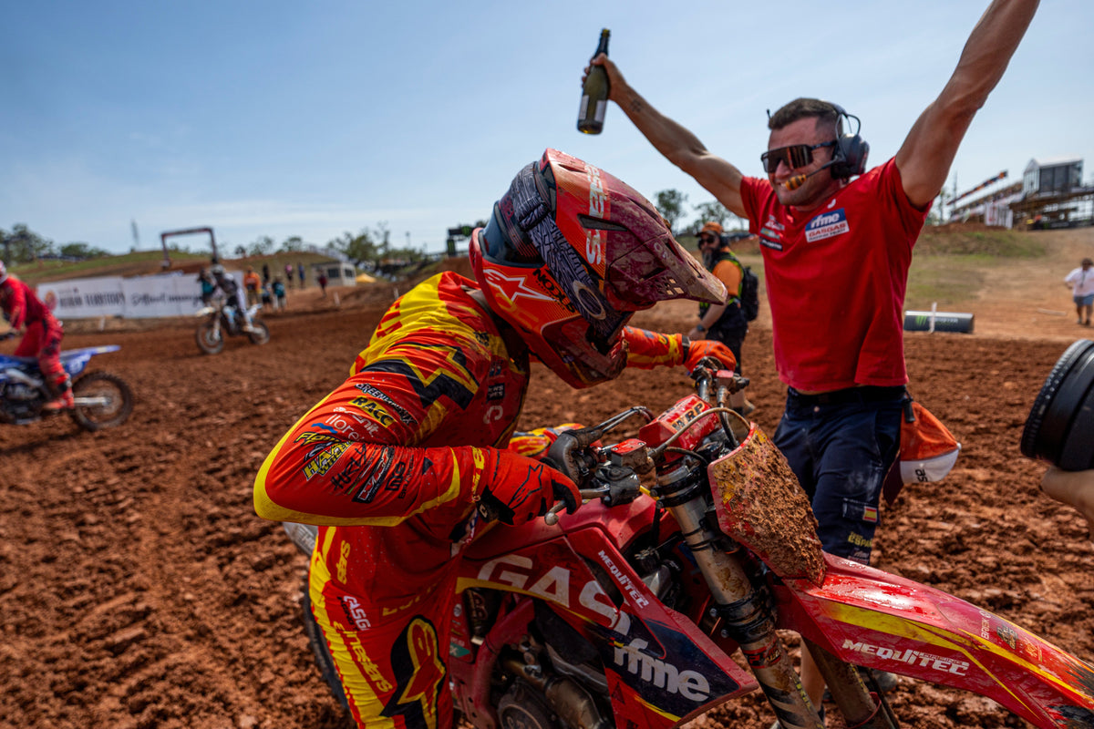 Daniela Guillén hace historia y se convierte en la primera española campeona del mundo de motocross femenino